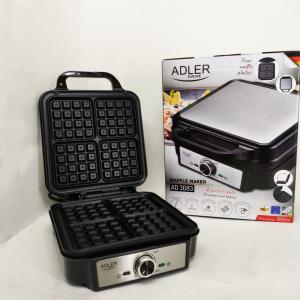 Електрична вафельниця Adler AD 3083 з антипригарним покриттям, регулюванням температури та 1800Вт