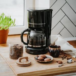 Кавоварка крапельна Adler AD 4383 black, 1.5Л, 900Вт