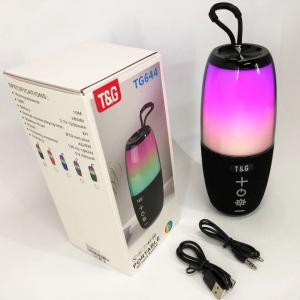 Портативна колонка TG644 5W з RGB підсвічуванням та ремінцем, блютуз колонка з акумулятором. Колір: чорний