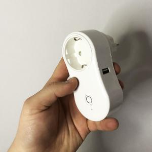 Вай-Фай розетка з USB Wi-Fi socket