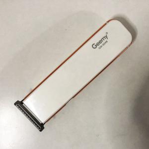 Професійна машинка для стрижки волосся Gemei GM-6048, електробритва для голови. Колір: білий