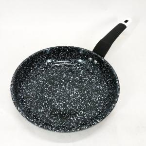 Сковорода UNIQUE UN-5104 24 см, без кришки, багатошаровим гранітним антипригарним покриттям