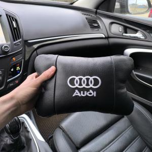 Автомобільна подушка для підголівника Audi – чорна натуральна шкіра