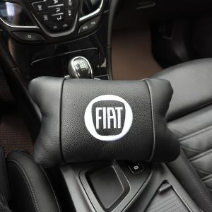 Набір подушок Fiat з натуральної шкіри + вишивка логотипу та шкіряний брелок у подарунок