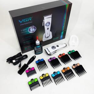 Акумуляторна машинка для стрижки VGR V-880C. Колір: білий