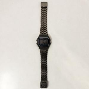 Годинник наручний класичний: Casio. Колір: платина