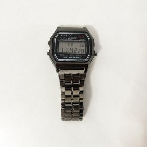 Годинник наручний класичний: Casio. Колір: платина