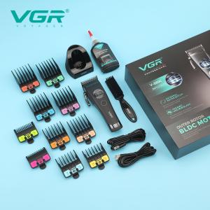 Акумуляторна машинка для стрижки VGR V-880C. Колір: чорний